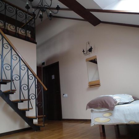 Hotel Stupina à Braşov Extérieur photo